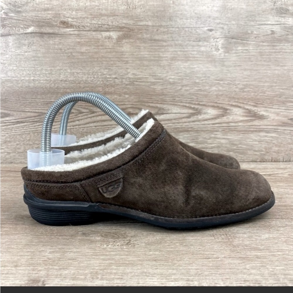 UGG Australia Shoreham Brown Clog Slippers Size 7.5
